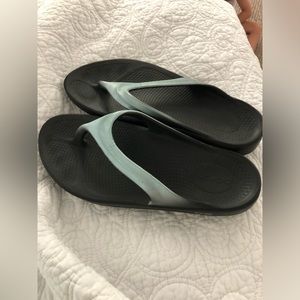 Blue ofoos sandals